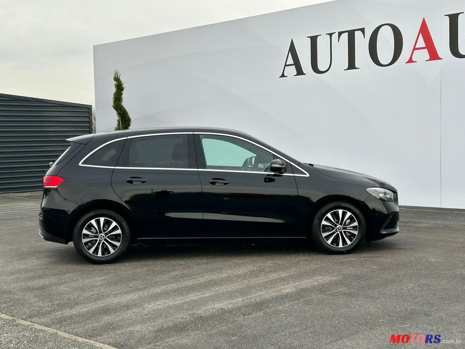 2021' Mercedes-Benz B-Klasa 200 photo #6