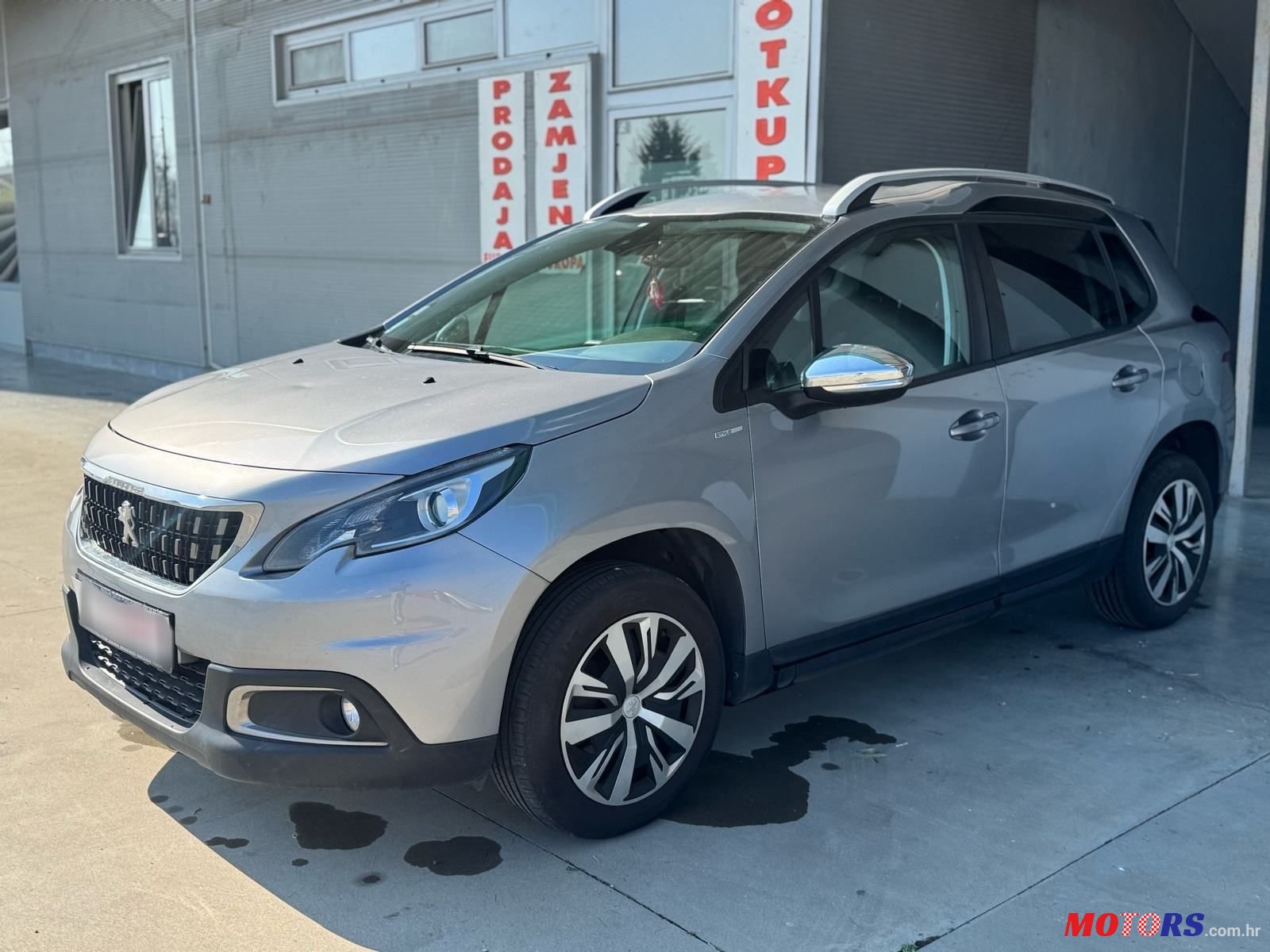 2019' Peugeot 2008 1.2 E-Thp photo #5
