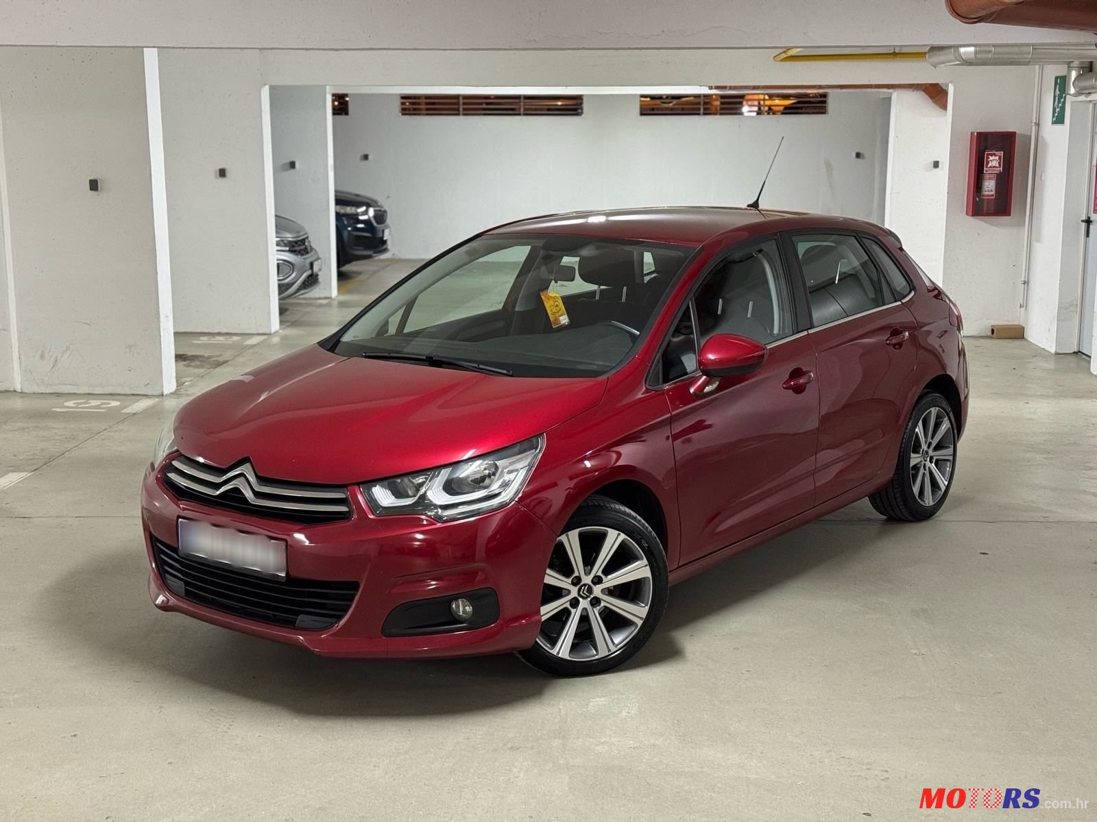 2015' Citroen C4 1,6 Bluehdi photo #2