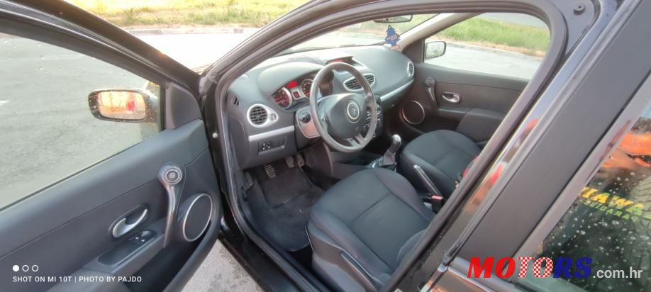 2009' Renault Clio 1,2 16V photo #4