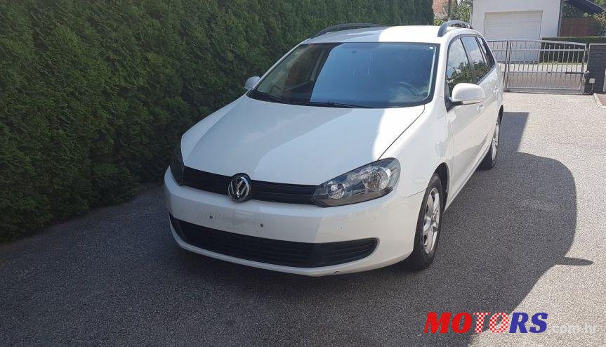 2009' Volkswagen Golf Vi Variant 1,6 Tdi photo #2