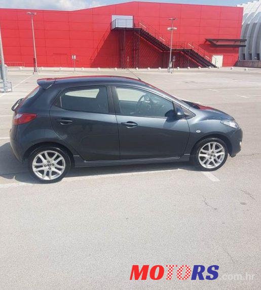 2012' Mazda 2 2 Cd95 photo #1