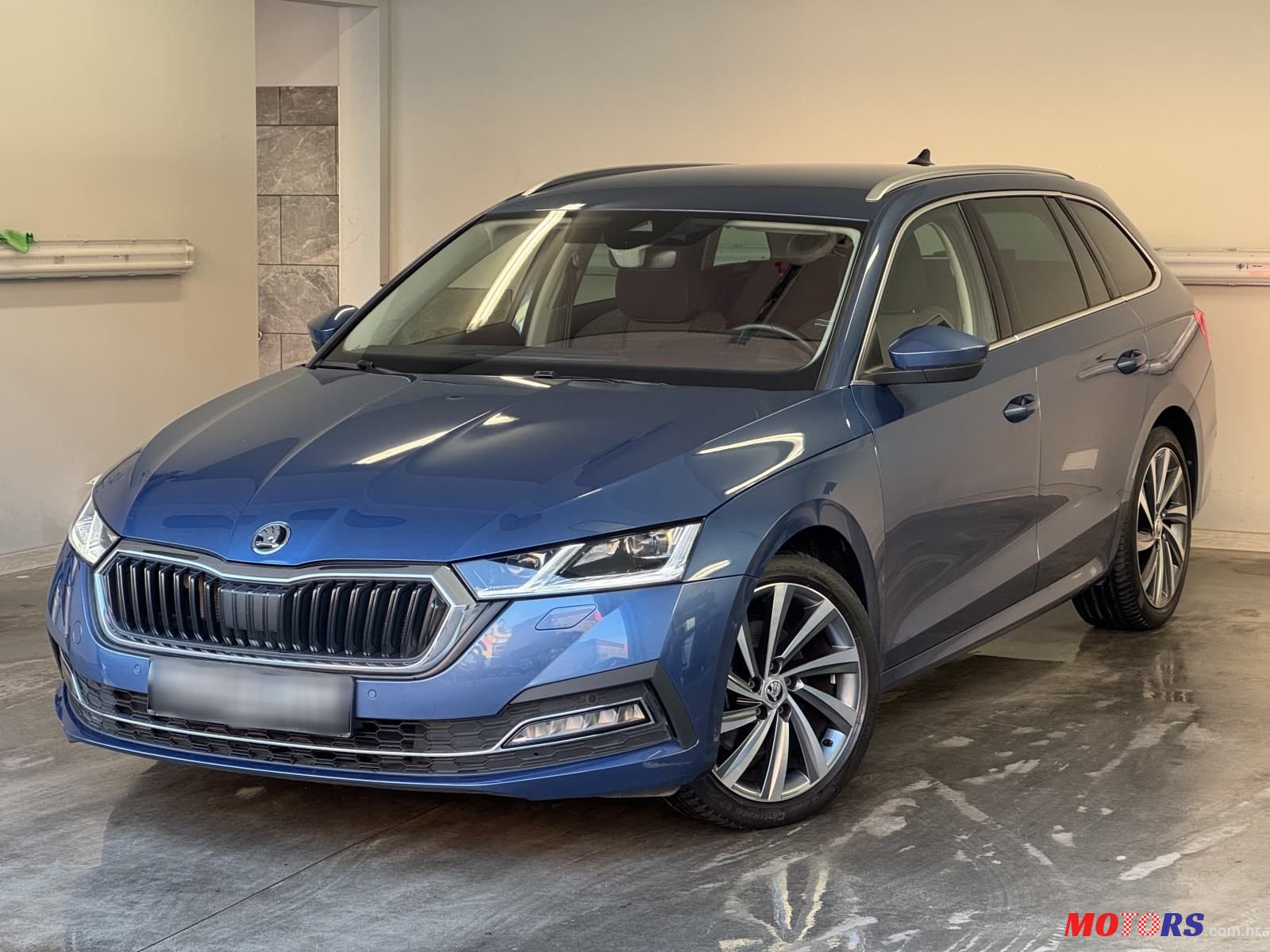 2020' Skoda Octavia Combi photo #3