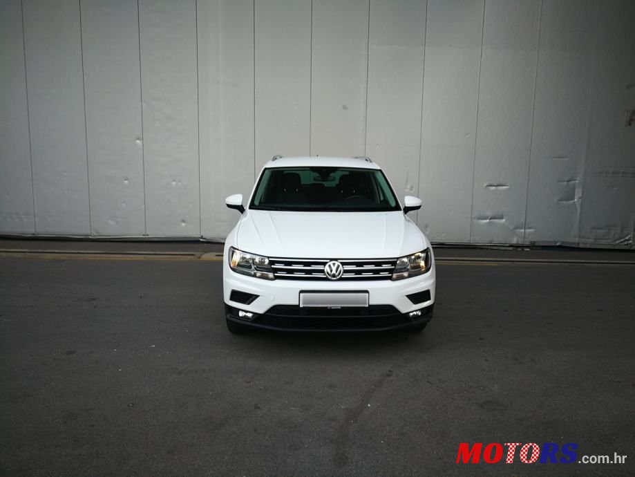 2020' Volkswagen Tiguan 2,0 Tdi photo #2