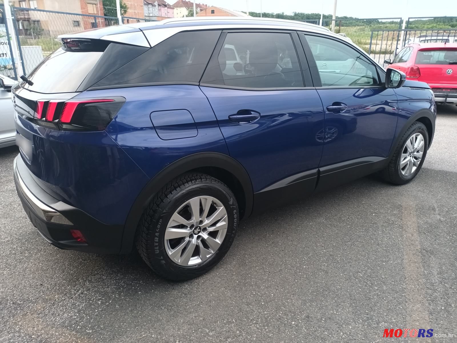 2018' Peugeot 3008 1,5 Bluehdi photo #4