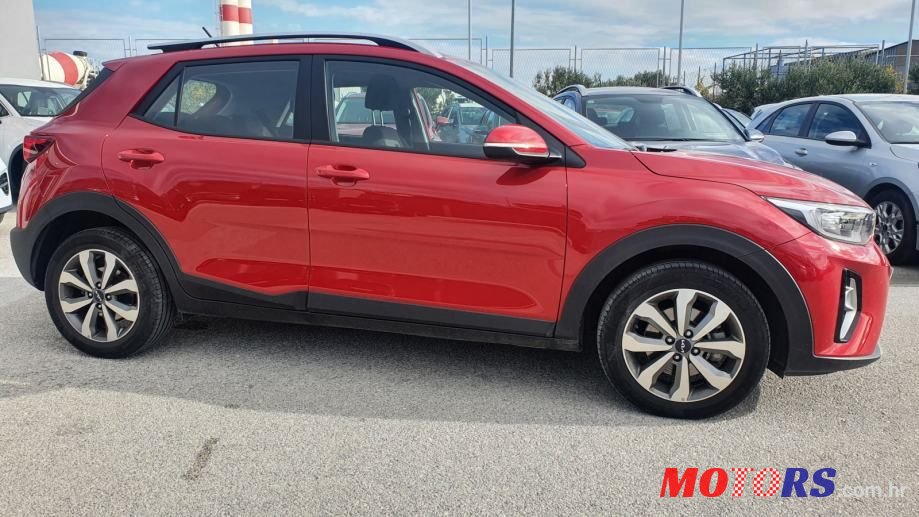 2022' Kia Stonic 1,0 T-Gdi photo #4