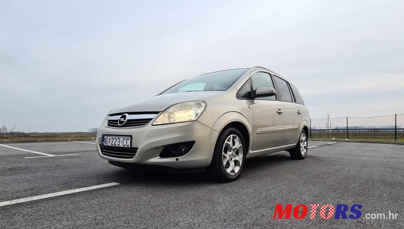 2008' Opel Zafira photo #1