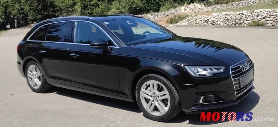 2017' Audi A4 Avant photo #4