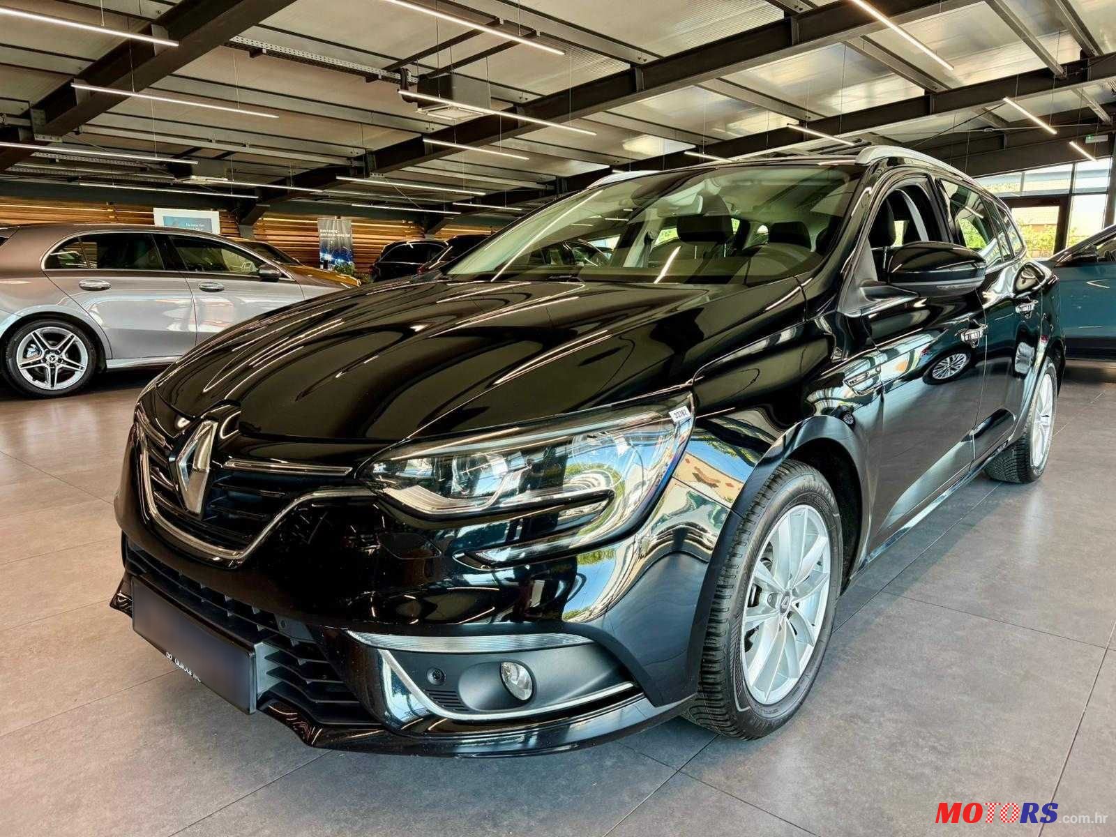 2018' Renault Megane Grandtour Dci 110 photo #2
