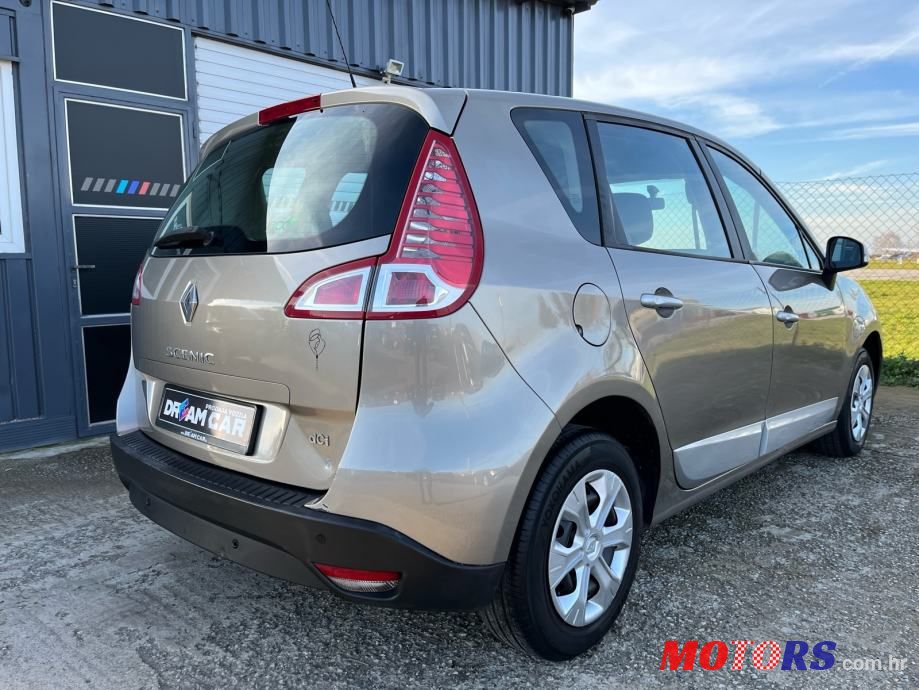 2011' Renault Scenic 1,5 Dci photo #4