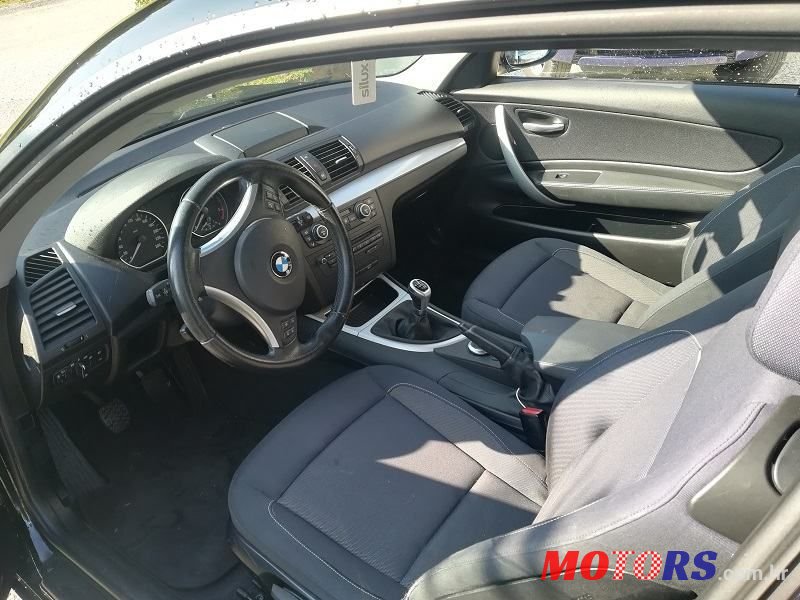 2008' BMW Serija 1 118D photo #6