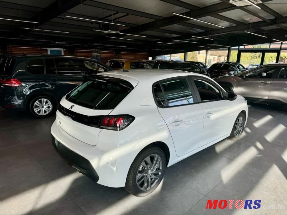 2022' Peugeot 208 1,2 photo #3