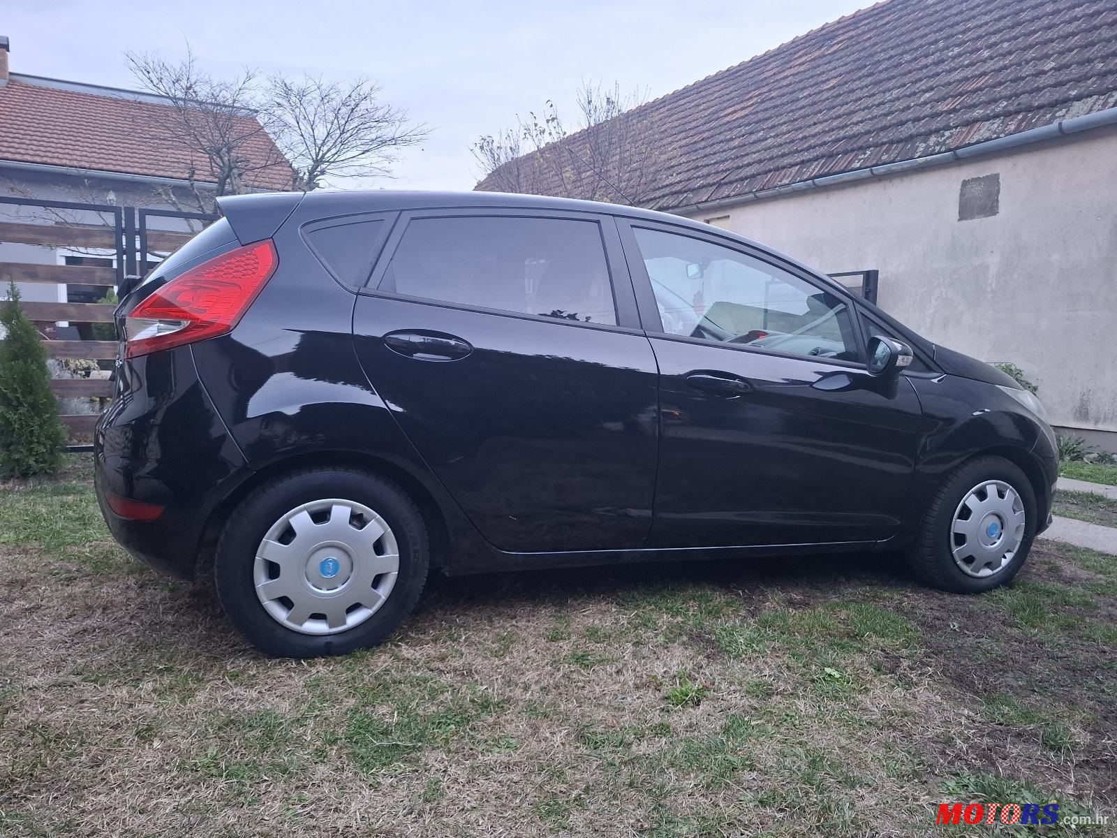 2010' Ford Fiesta 1,6 photo #3