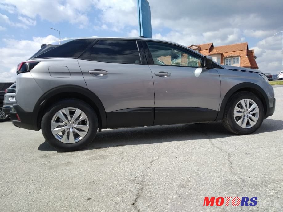 2017' Peugeot 3008 photo #5