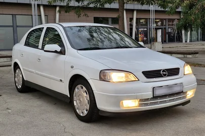 2003' Opel Astra 1,6