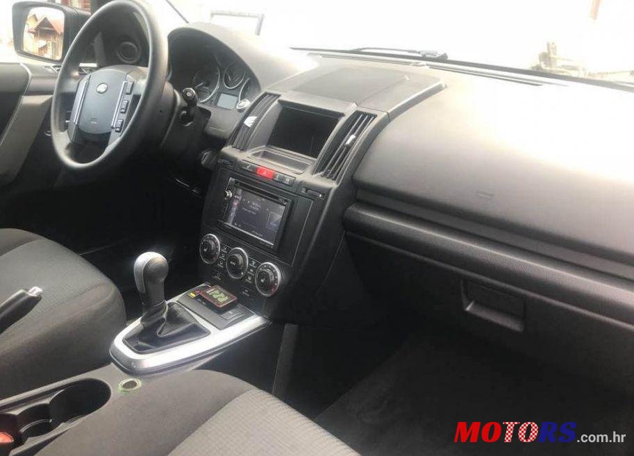 2010' Land Rover Freelander photo #4