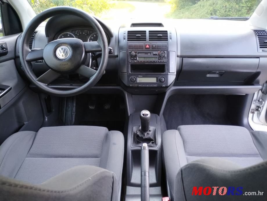 2004' Volkswagen Polo 1,9 Tdi photo #4
