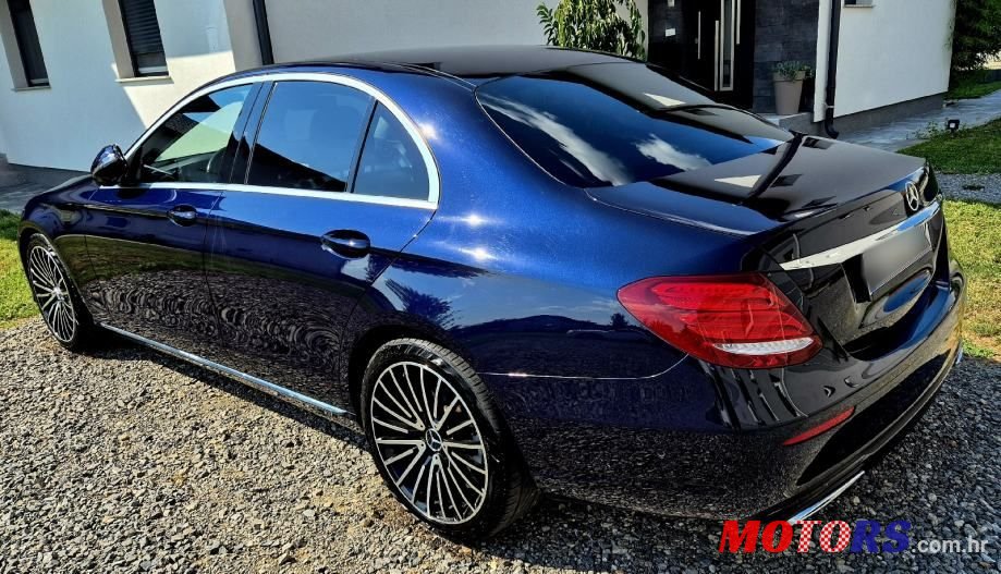2019' Mercedes-Benz E-Klasa 200 D photo #3