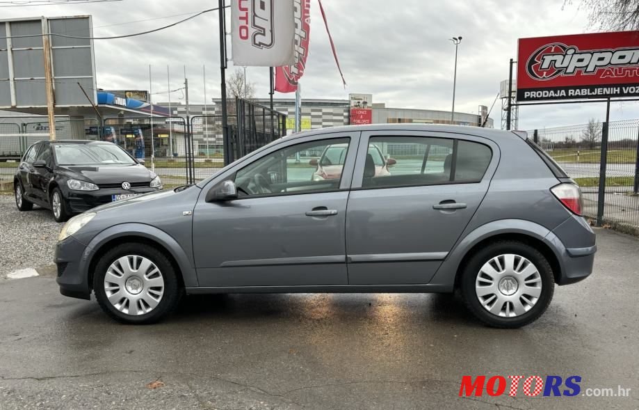 2007' Opel Astra 1,7 Cdti photo #3