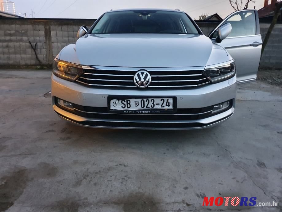 2015' Volkswagen Passat Variant photo #2