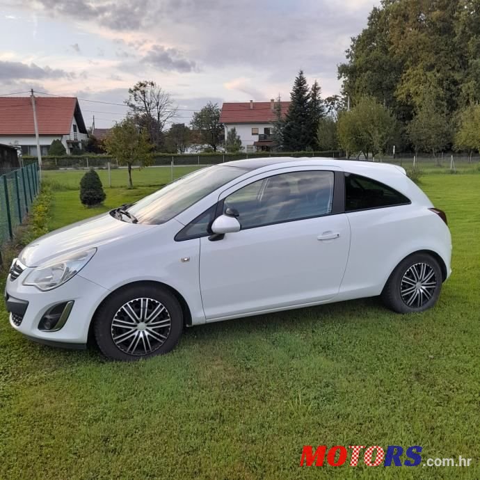 2011' Opel Corsa 1,2 16V photo #2