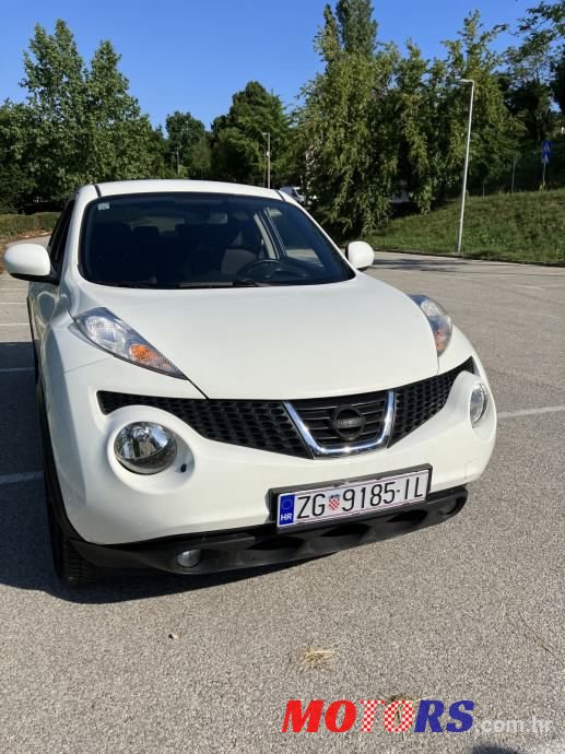 2011' Nissan Juke photo #2
