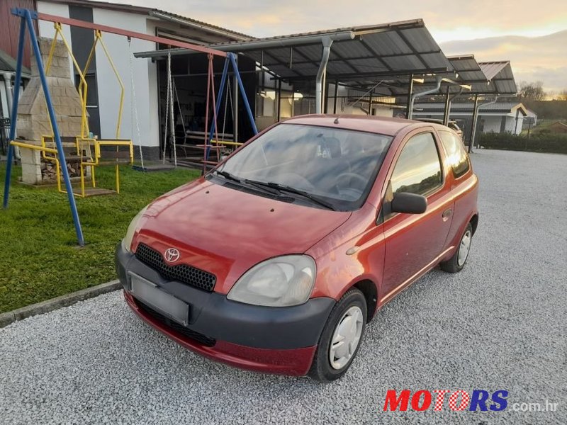 2005' Opel Corsa 1.2 16 V photo #3