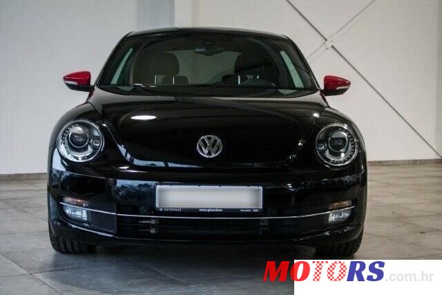 2015' Volkswagen Beetle photo #4