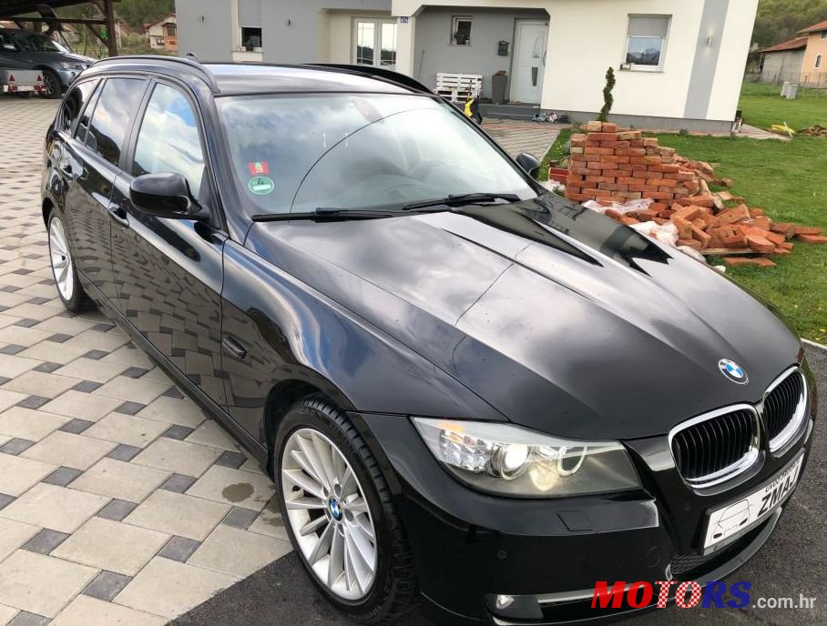 2011' BMW Serija 3 Touring 320D photo #1