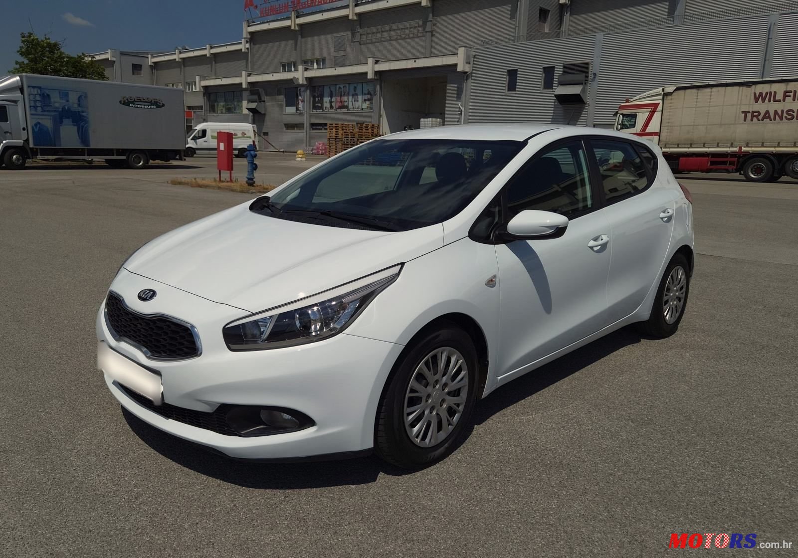 2013' Kia Ceed 1,6 Crdi Ex photo #2