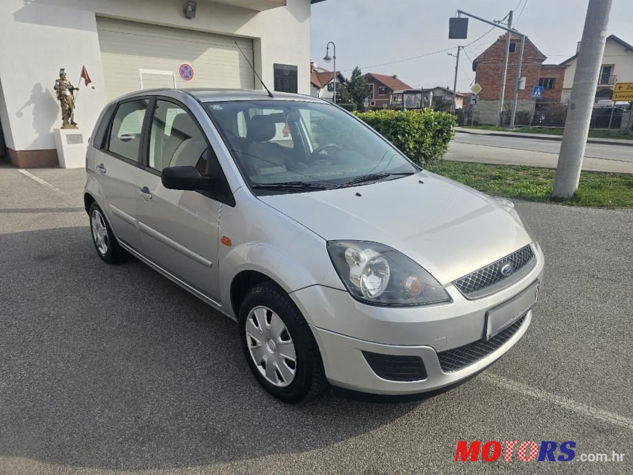 2008' Ford Fiesta 1.4 Tdci photo #2