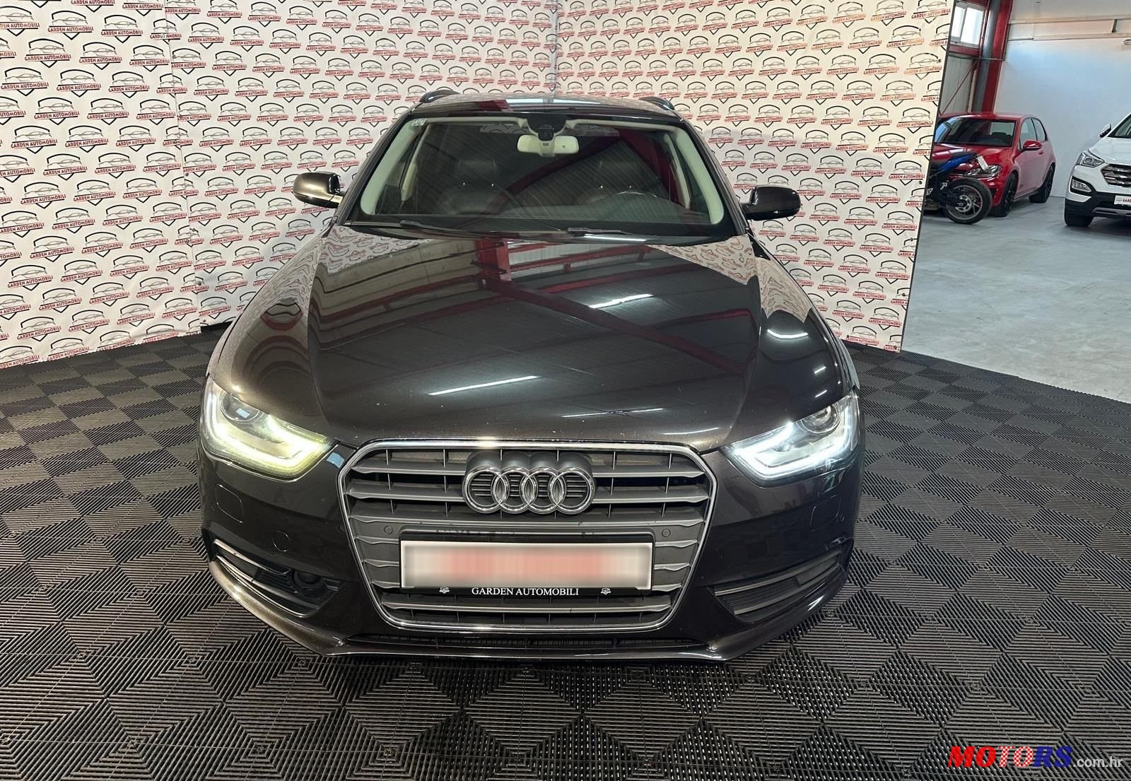 2014' Audi A4 Avant photo #4