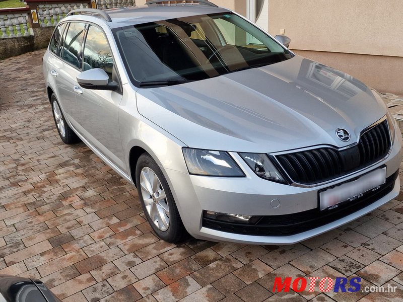 2018' Skoda Octavia Combi photo #3