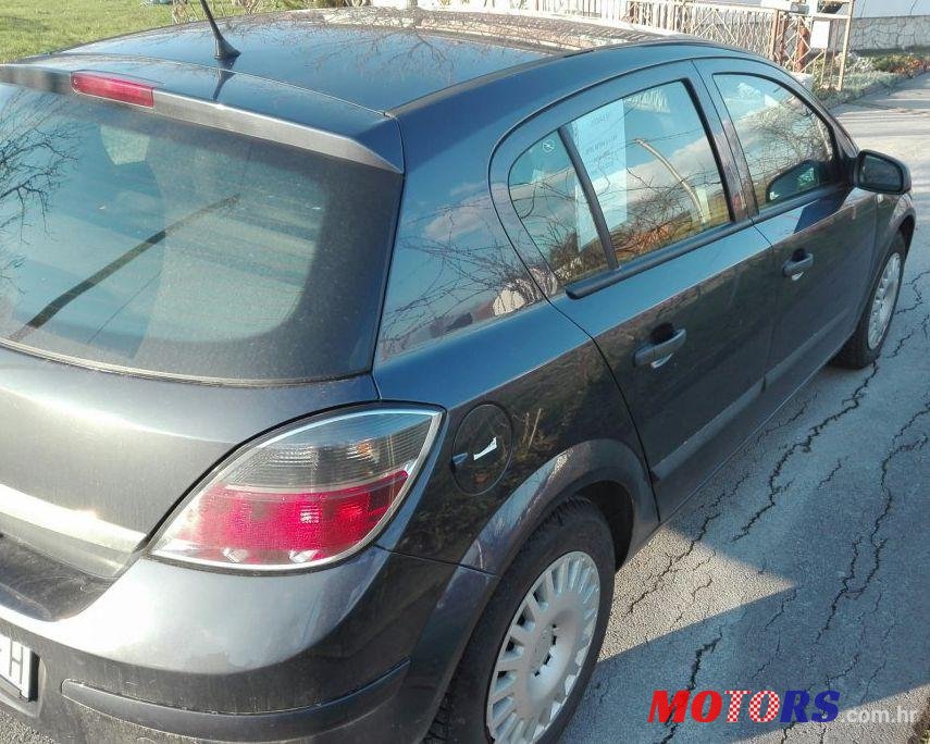 2008' Opel Astra 1,4 16V photo #1