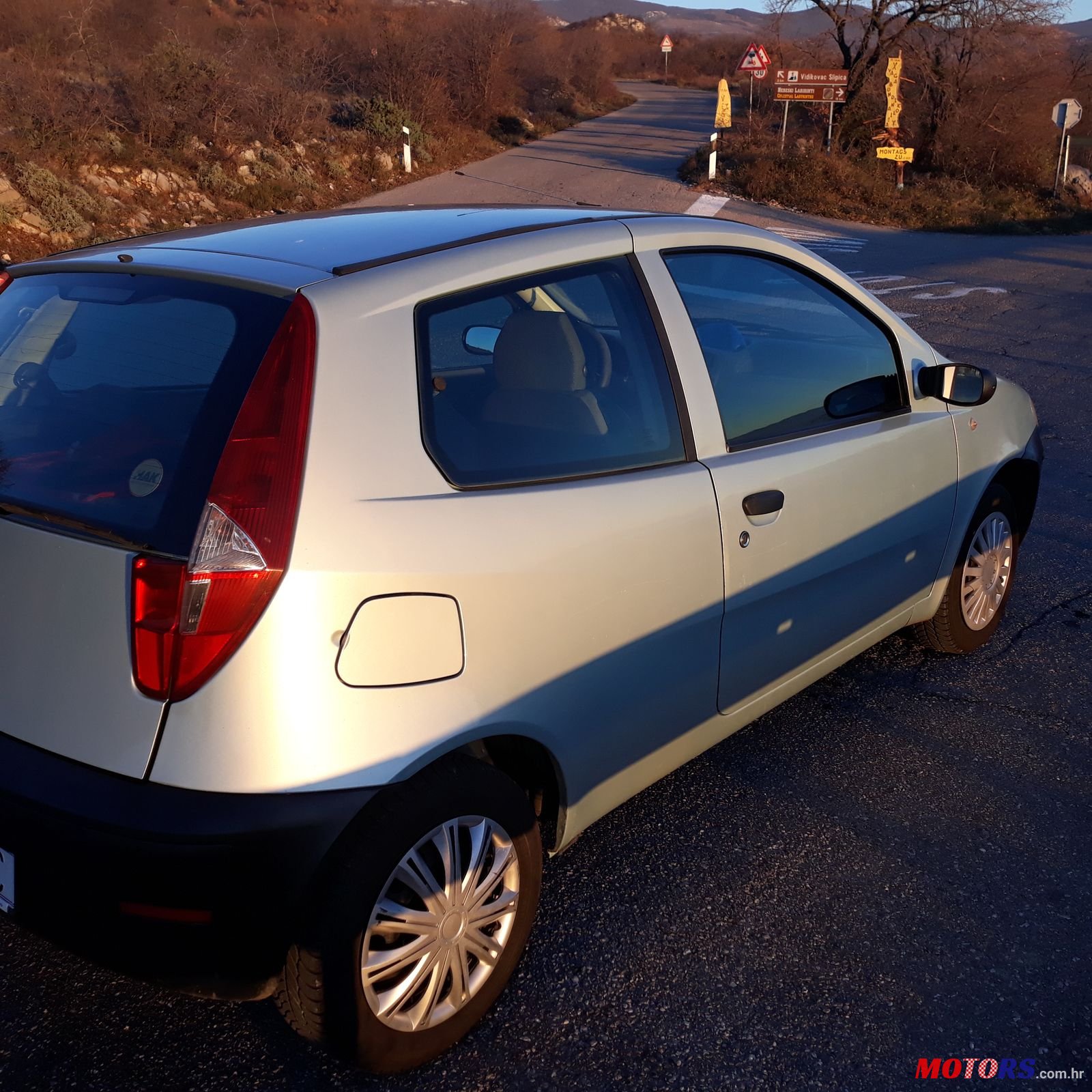 2005' Fiat Punto photo #6