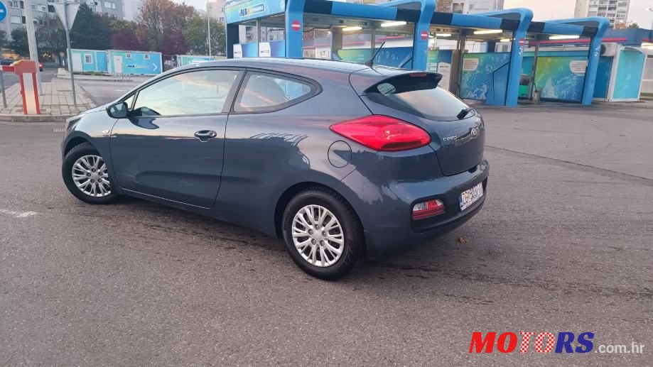 2015' Kia Ceed 1,4 Cvvt photo #6