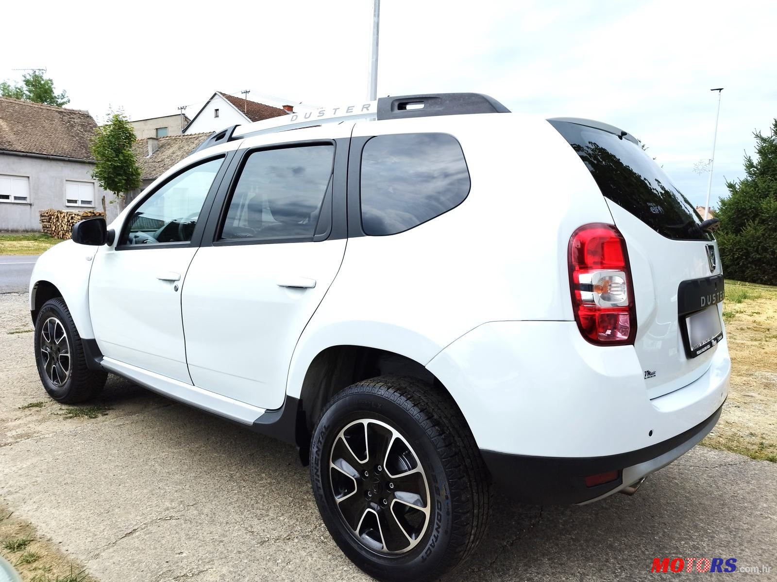 2017' Dacia Duster photo #3