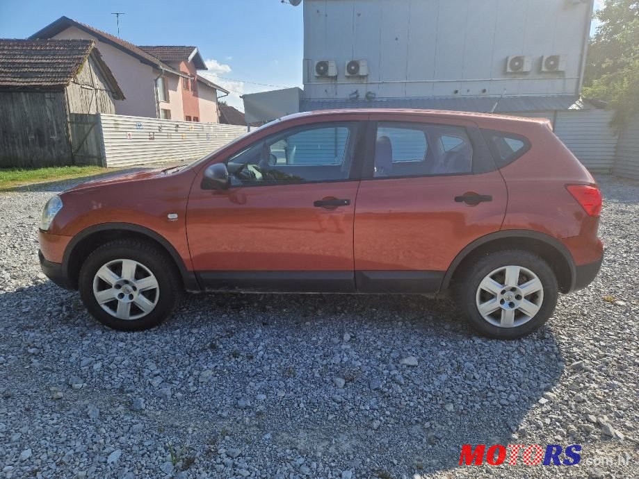 2009' Nissan Qashqai 1,6 16V photo #2