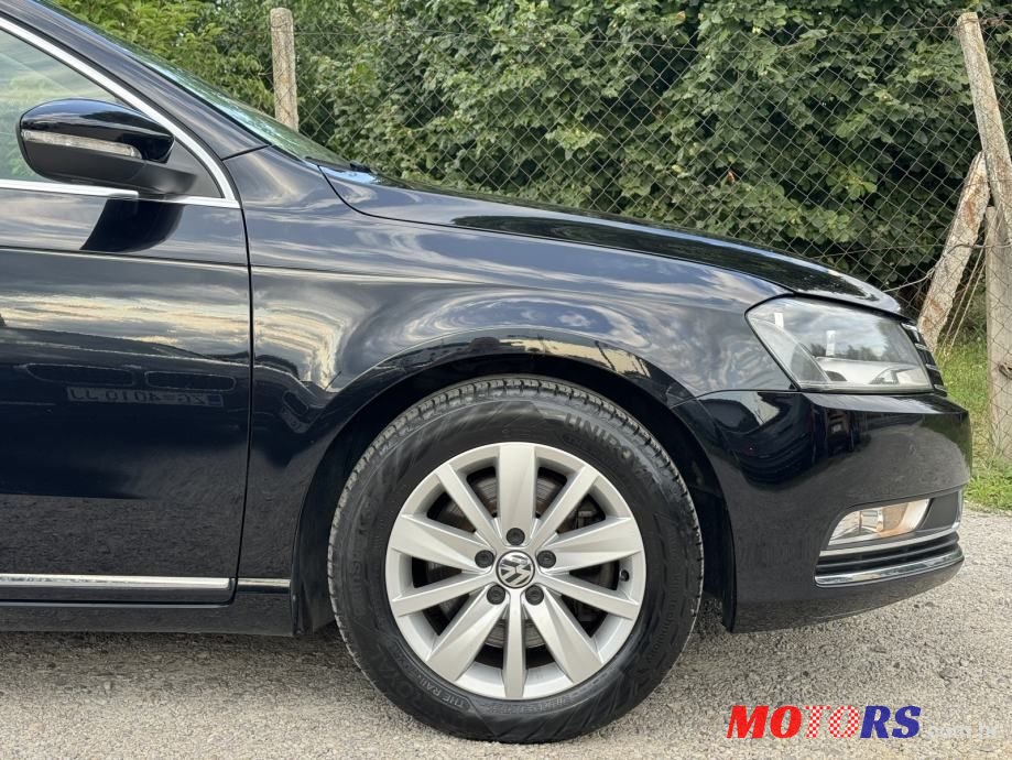 2012' Volkswagen Passat 2,0 Tdi Bmt photo #5