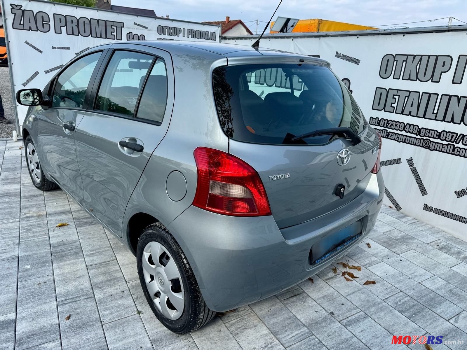 2007' Toyota Yaris 1.3 photo #4