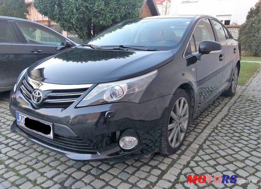 2012' Toyota Avensis 2,2 D-4D photo #1