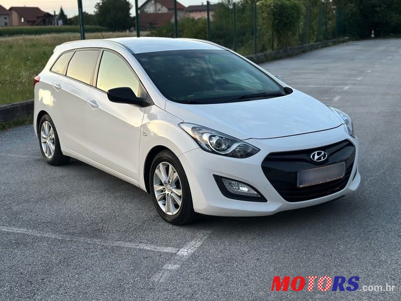 2014' Hyundai i30 1,6 Crdi photo #2