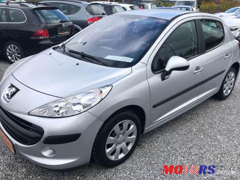 2006' Peugeot 207 1,4 Hdi photo #1