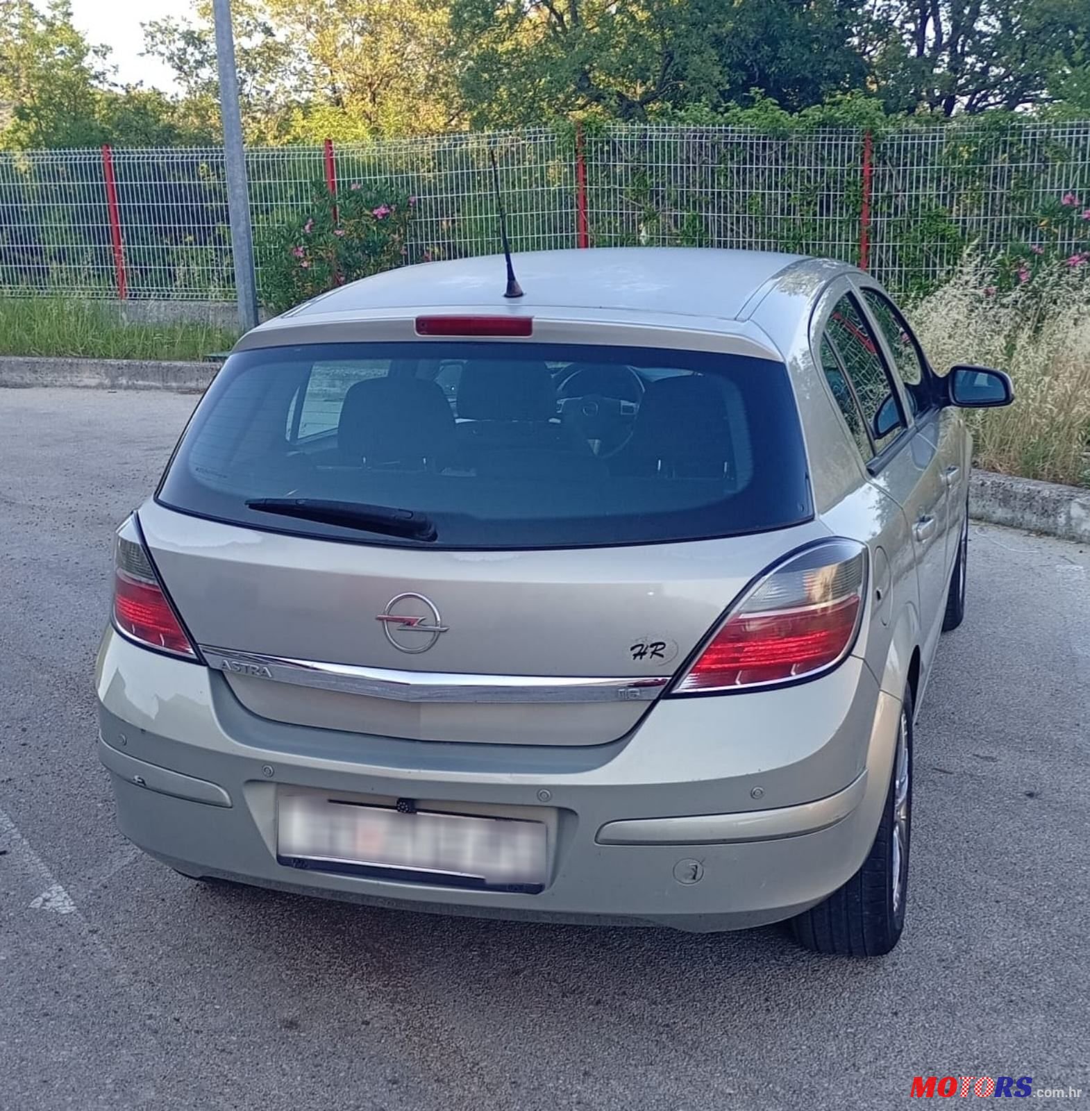 2007' Opel Astra 1,6 photo #3