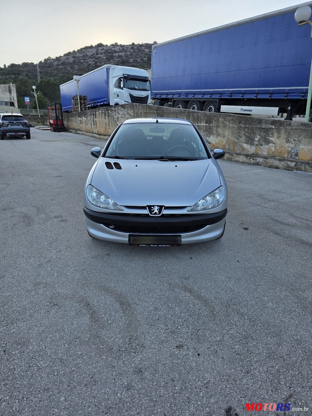 2009' Peugeot 206 206 1,4 photo #3
