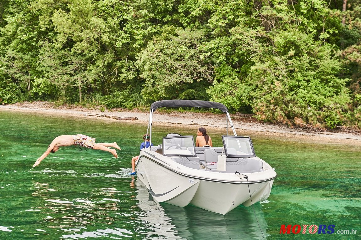 2023' Bayliner Element M19 Bowrider photo #7