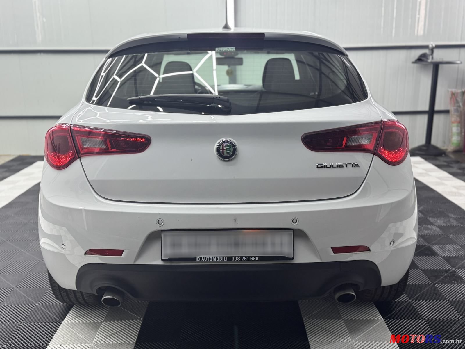 2017' Alfa Romeo Giulietta 2,0 Tct photo #6