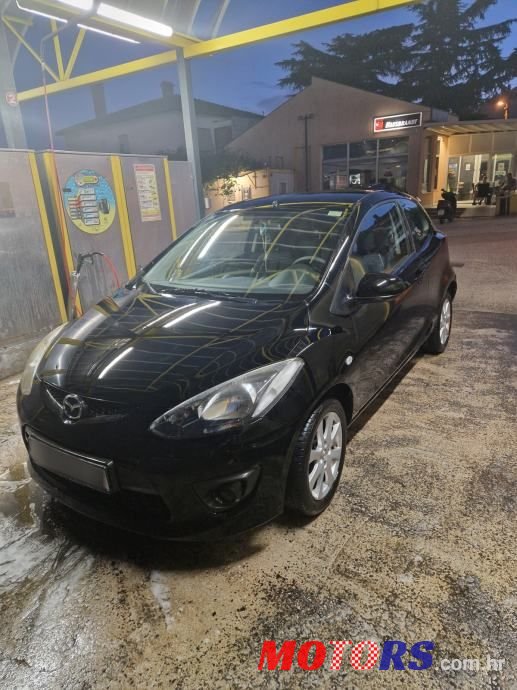 2009' Mazda 2 photo #1