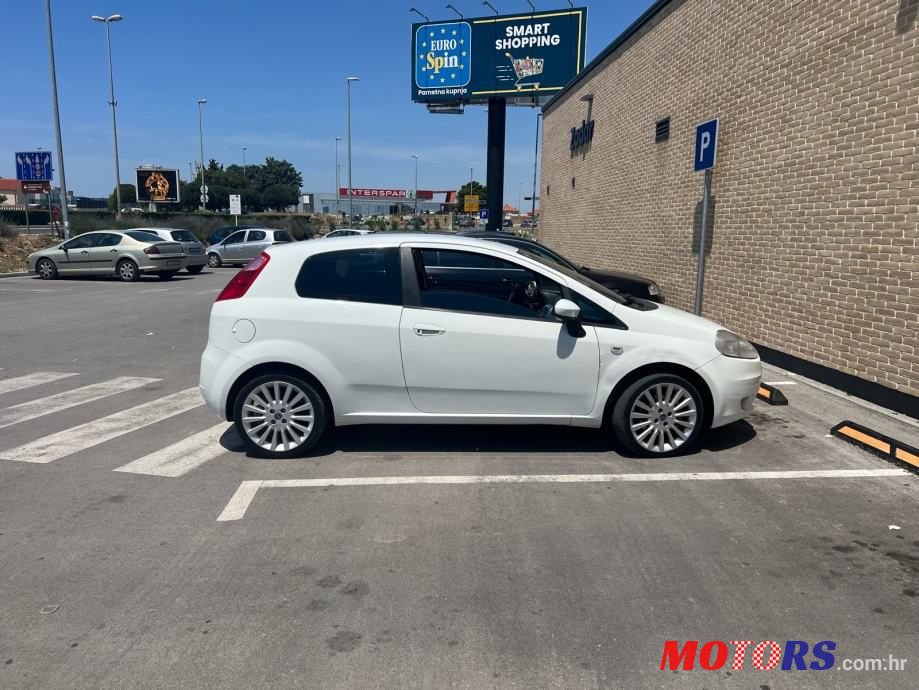 2006' Fiat Grande Punto photo #1