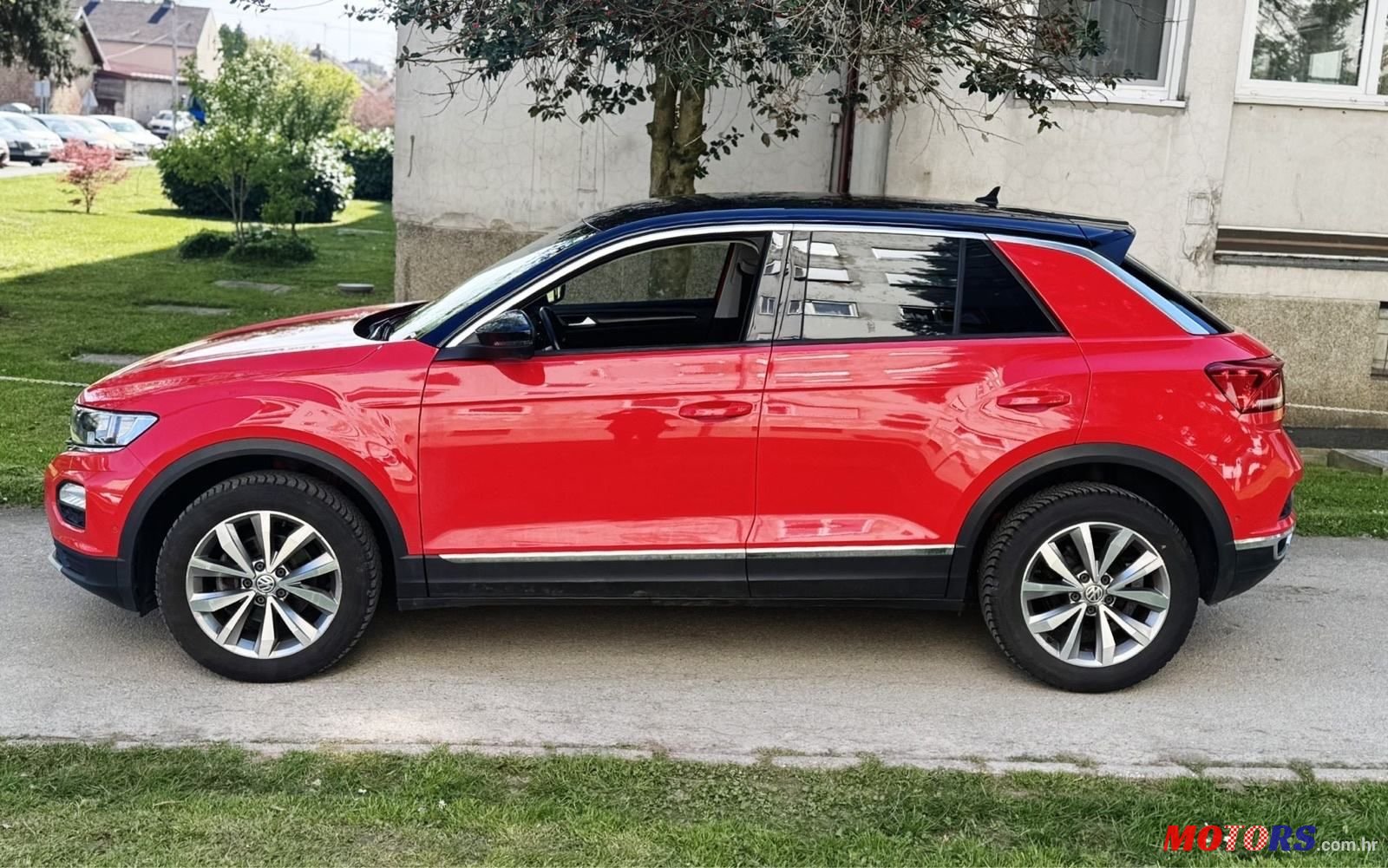 2019' Volkswagen T-Roc 1,6 Tdi photo #4
